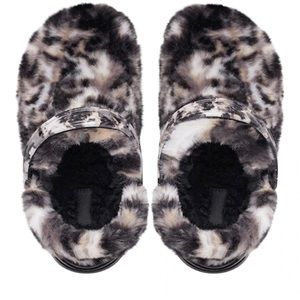 CROCS UNISEX CLASSIC FUR SURE CLOG